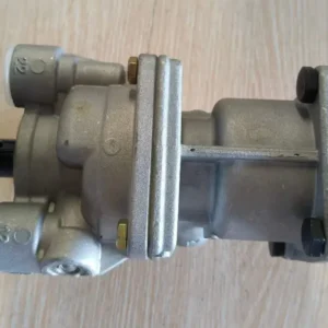 刹车总泵Main Brake Valve