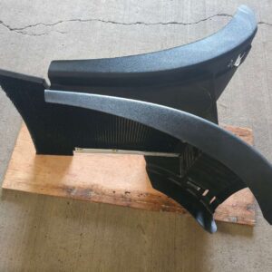 NXRight middle wheel cover assembly右中轮罩总成（出口）
